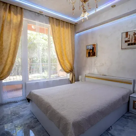 Ar Luxury *