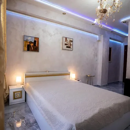 Ar Luxury Apartman *