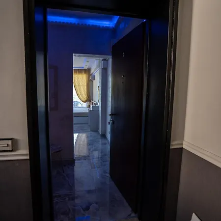 Ar Luxury Apartment