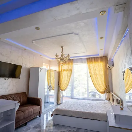 Ar Luxury Apartment