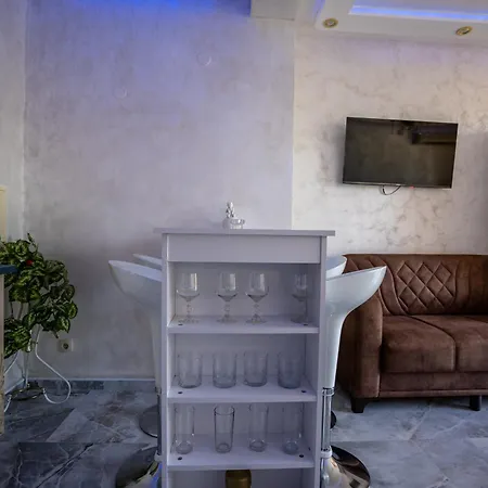 Ar Luxury Apartmán Ravda