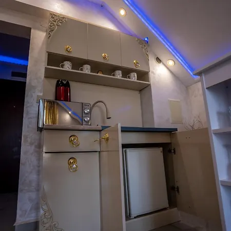 Ar Luxury Apartman *