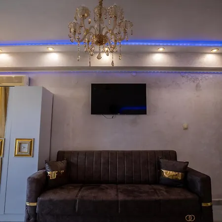 Ar Luxury *