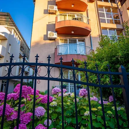 Ar Luxury Daire