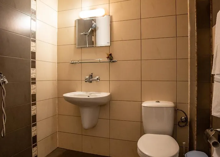 Ar Luxury アパート *